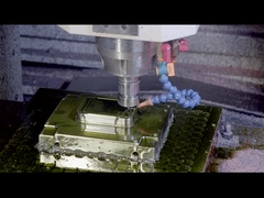 플라스틱 사출 몰딩은 플라스틱 물질 플라스틱 부분을 도구로 사용합니다